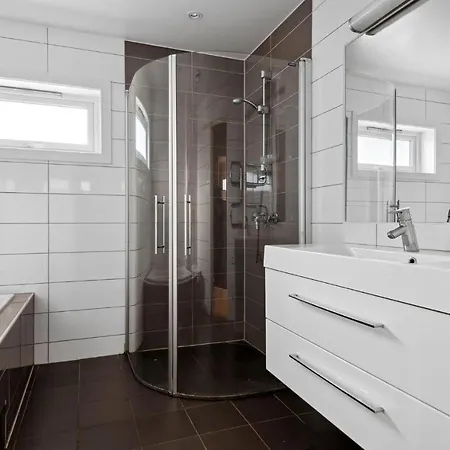 아파트 3 Bedroom Awesome In Nesttun 베르겐