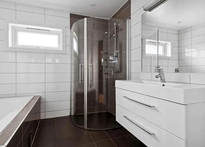 Apartamento 3 Bedroom Awesome In Nesttun Bergen